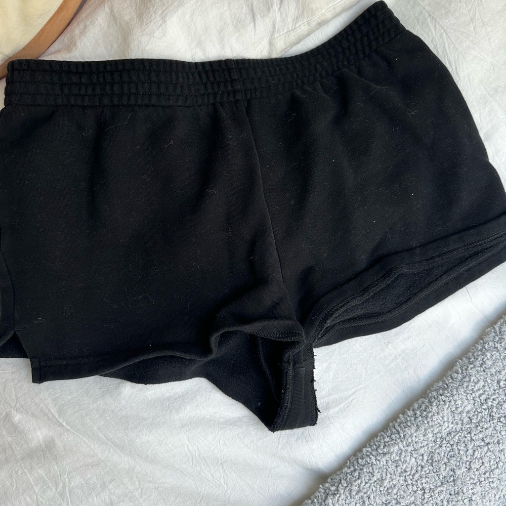tna sweatshorts